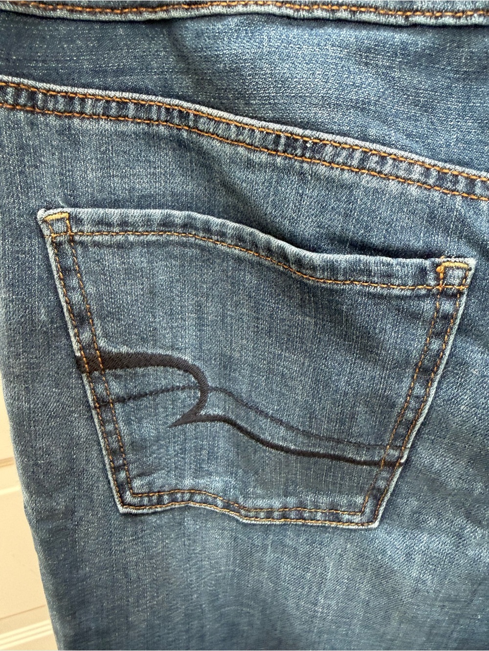 American Eagle Outfitters Women’s Dark Blue Boyfriend Jeans 14 LONG - Picture 8 of 13